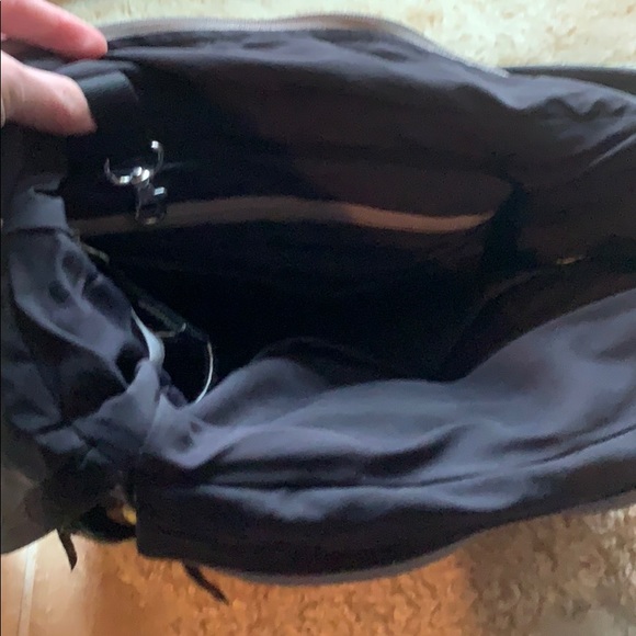 Petunia Pickle Bottom Diaper bag - Picture 4 of 8